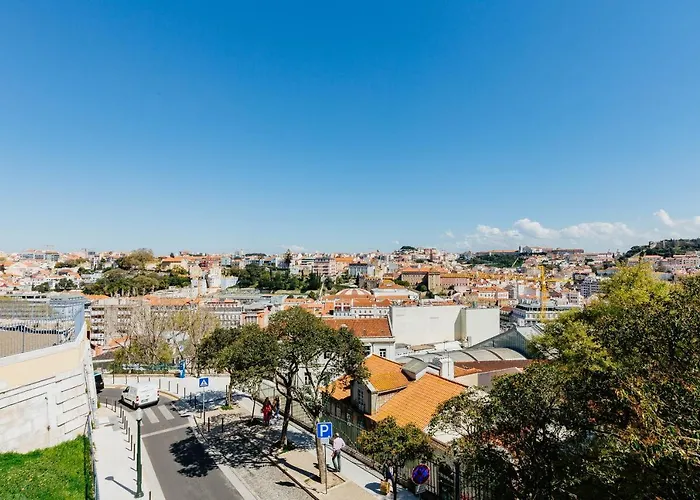 Rent4rest Bairro Alto Charming 1bd * ליסבון