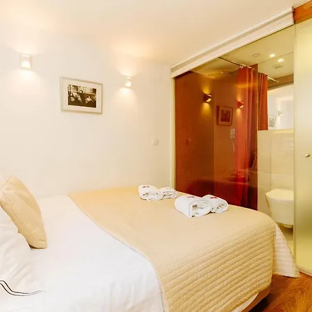 Rent4rest Bairro Alto Charming 1bd