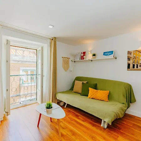 Rent4rest Bairro Alto Charming 1bd Lisbon